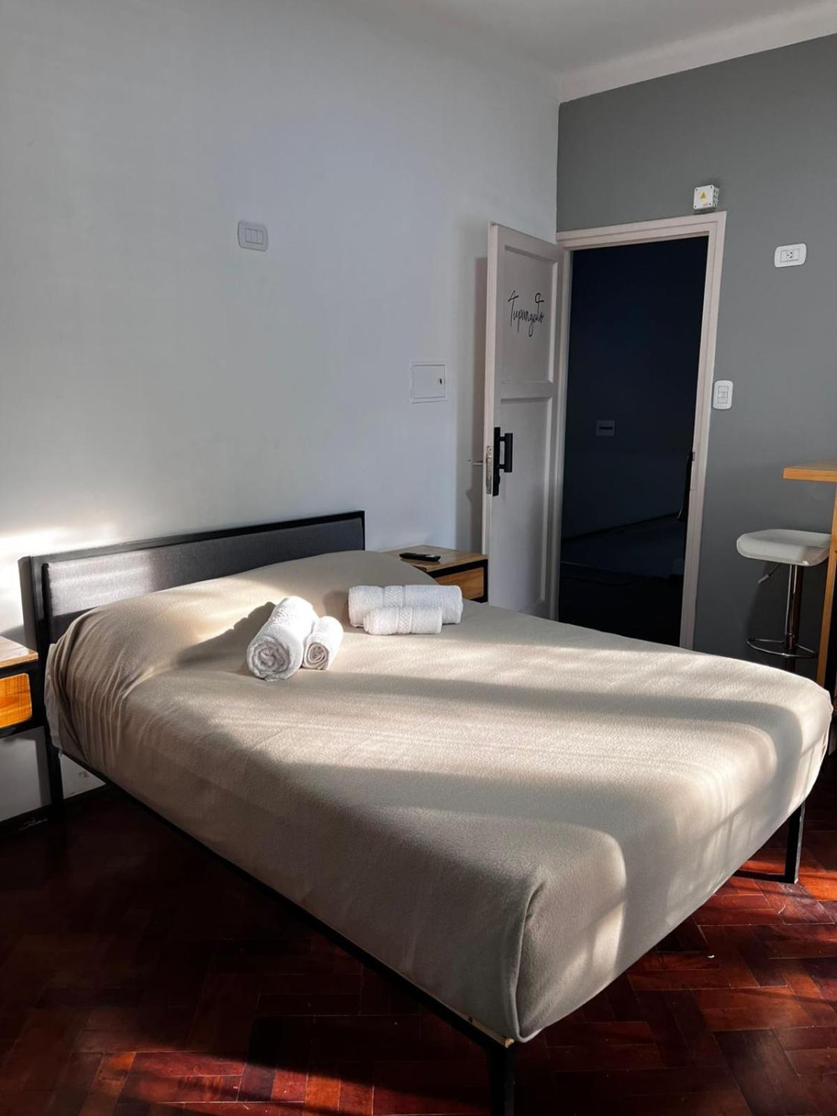 Sin Fin Hostel Mendoza Kültér fotó